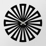 Wallity Enzoclock - S003 Reloj de Pared Decorativo de Metal Negro